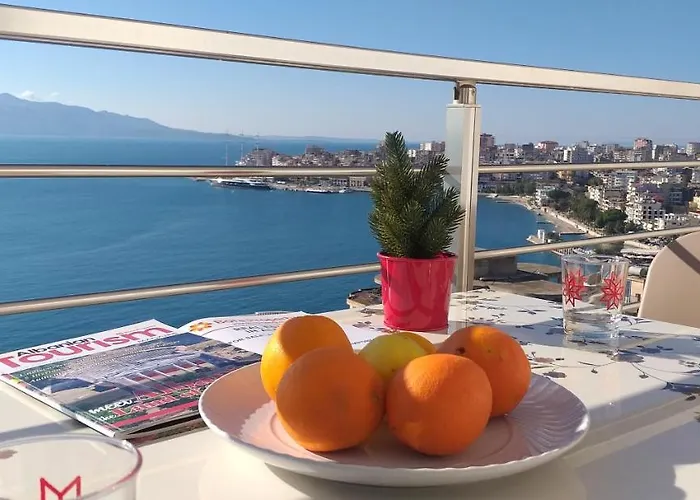 Bay View Apartment *